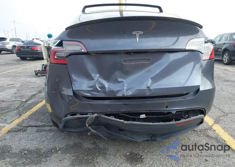 2021 Tesla Model Y Long Range Dual Motor All-Wheel Drive from USA, damaged, VIN 5YJYGDEE2MF082217